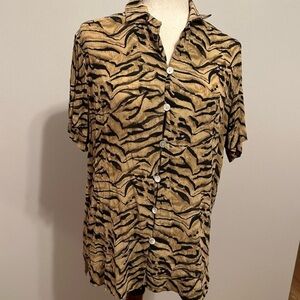 Amanda Smith Petite Pure Silk Tan Zebra Print Button Down Short-Sleeve Shirt